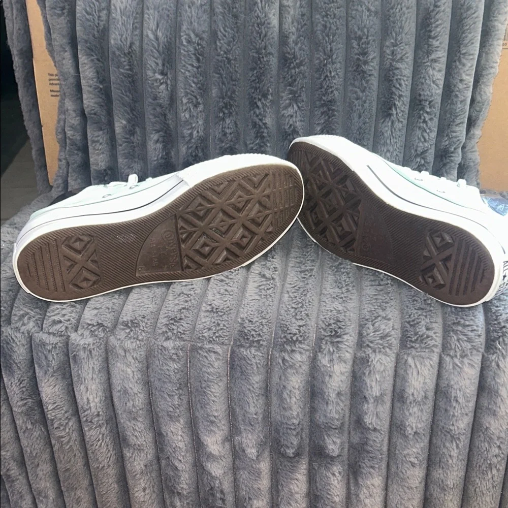 Light Teal Converse Platforms size 8 - Picture 6 of 10